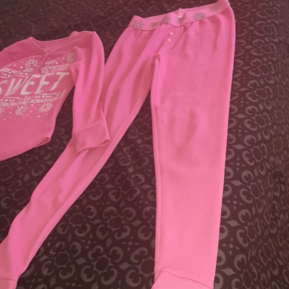 Girl's Sleepwear - Picture 5 of 6